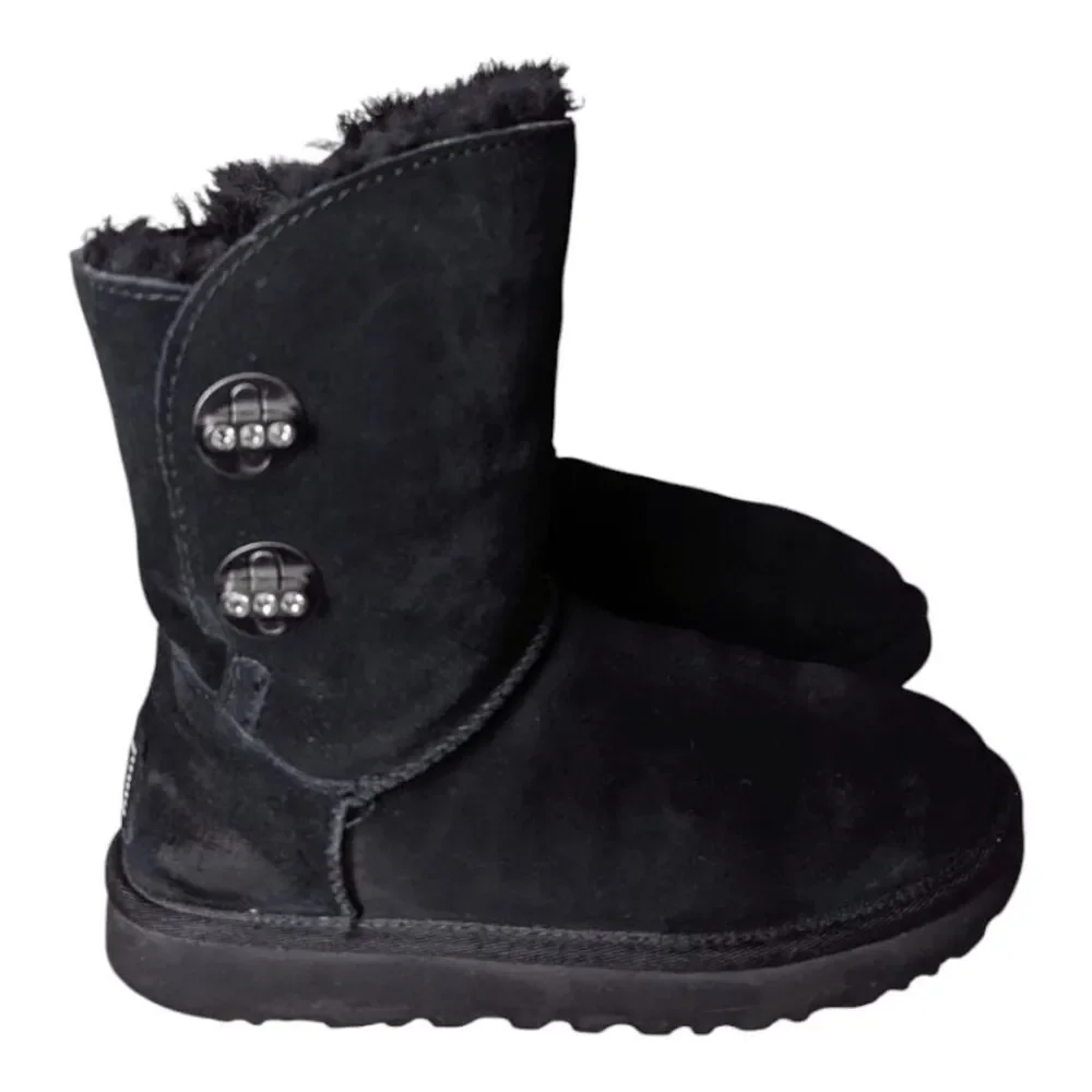 UGG overall great